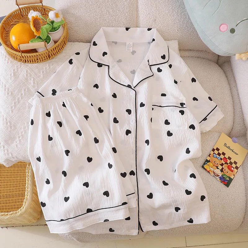 Sweet soft Pajamas Women's Summer Short Sleeved Shorts Can Be Wearing Outward Home Clothes Set Ladies Sleepwear Heart Print
Sweet soft Pajamas Women's Summer Short Sleeved Shorts Can Be Wearing Outward Home Clothes Set Ladies Sleepwear Heart Print