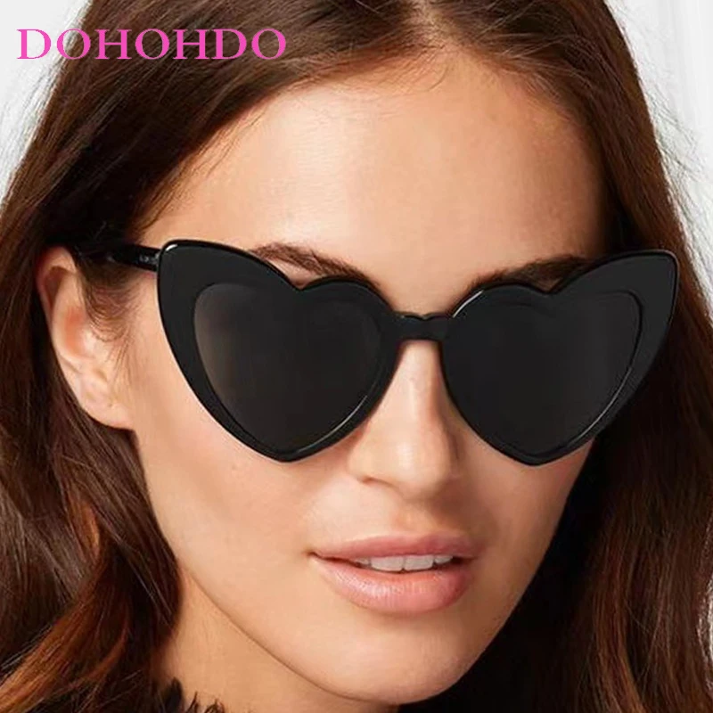 Trend Oversized Cute Heart Frame Women Sunglasses Brand Design Men Sunglass Summer Traveling Party Popular Eyewear UV400 Lentes
Trend Oversized Cute Heart Frame Women Sunglasses Brand Design Men Sunglass Summer Traveling Party Popular Eyewear UV400 Lentes
