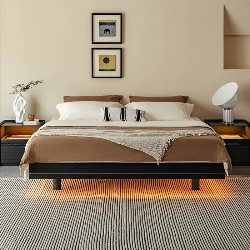 LMM black no bedside modern simple 1.8 meters double solid wood no back suspension bed
LMM black no bedside modern simple 1.8 meters double solid wood no back suspension bed