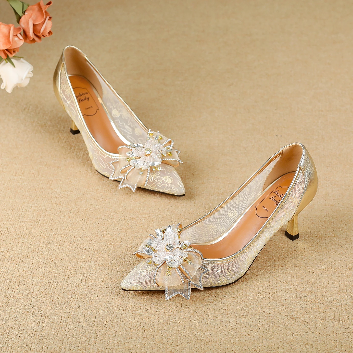Genuine Lambskin Mesh Wedding Pumps Pointed Toe Stiletto Women‘s Heels Sexy Stunning High Quality Flats Size 34-48 Sandals
Genuine Lambskin Mesh Wedding Pumps Pointed Toe Stiletto Women‘s Heels Sexy Stunning High Quality Flats Size 34-48 Sandals