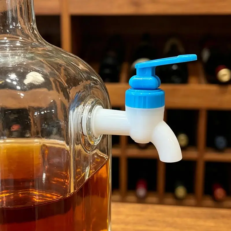 texture5 Gallon Water Jug Tap Replacement Leakproof Spigot for Wine Juice Beverage Bucket Convenient Dispenser for Kitchen Party
texture5 Gallon Water Jug Tap Replacement Leakproof Spigot for Wine Juice Beverage Bucket Convenient Dispenser for Kitchen Party