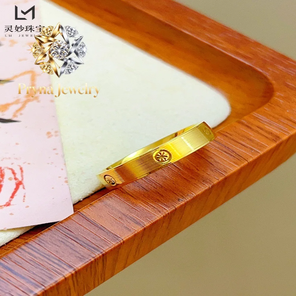 Pryna Jewelry 9999 24K real gold rice letter car flower brushed wire ring ring male and female couple pair ring fashionable si
Pryna Jewelry 9999 24K real gold rice letter car flower brushed wire ring ring male and female couple pair ring fashionable si