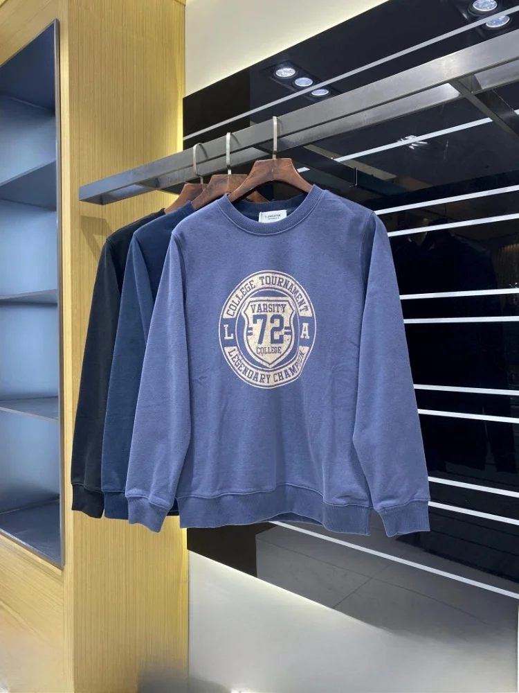 Retro American Fleece Lined Long Sleeve Men's Sweatshirt Comfortable Loose Fit Casual round Neck Trendy Streetwear
Retro American Fleece Lined Long Sleeve Men's Sweatshirt Comfortable Loose Fit Casual round Neck Trendy Streetwear
