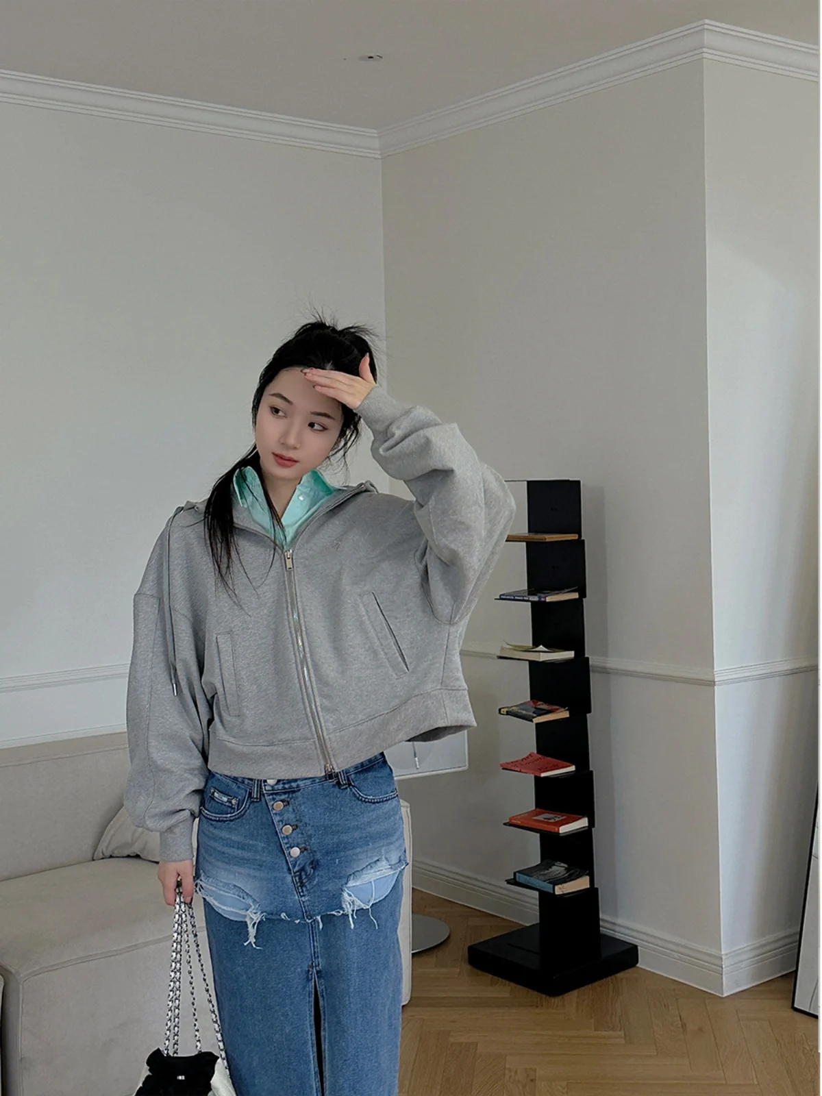 Худи с двойной молнией от 4YCH, ручная работа DEARSOCUTE, весна 2024, модные женские премиум-свитшоты
Худи с двойной молнией от 4YCH, ручная работа DEARSOCUTE, весна 2024, модные женские премиум-свитшоты