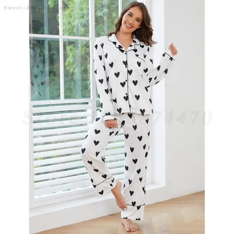 Love Print Pajamas Loungewear Women's Sleepwear Spring Summer New Silk Satin Pijamas Suit Loose Casual Home Clothes Nightwear
Love Print Pajamas Loungewear Women's Sleepwear Spring Summer New Silk Satin Pijamas Suit Loose Casual Home Clothes Nightwear