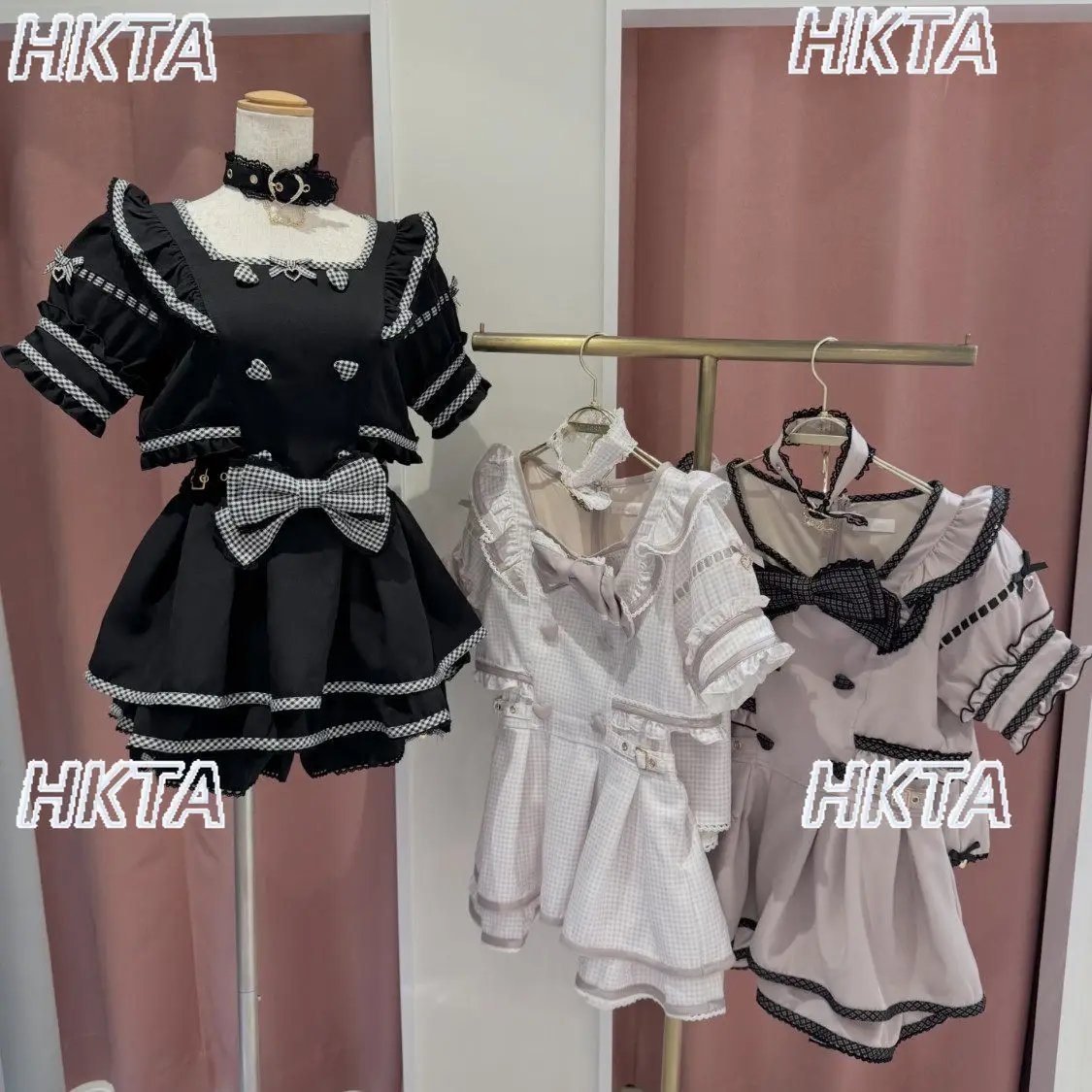 Japanese Commuter Sweet Lolita Ruffle Edge Square Neck Short Sleeve Love Button Pleated Lace Plaid Bow Dress Shorts Suits Women
Japanese Commuter Sweet Lolita Ruffle Edge Square Neck Short Sleeve Love Button Pleated Lace Plaid Bow Dress Shorts Suits Women