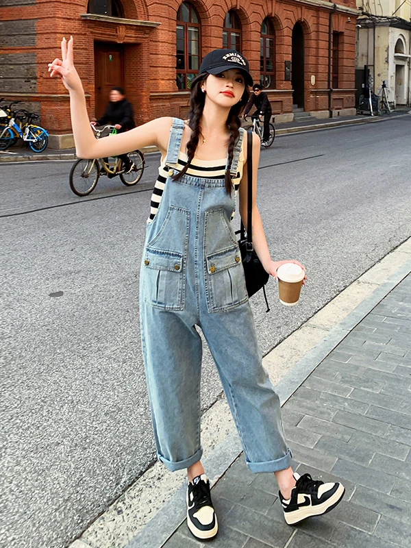 Джинсовые комбинезоны с высокой талией, женские повседневные корейские модные весенне-летние утягивающие цельные брюки небольшого размера
Джинсовые комбинезоны с высокой талией, женские повседневные корейские модные весенне-летние утягивающие цельные брюки небольшого размера