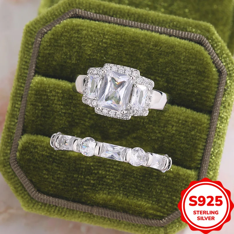 Classic Luxury Authentic S925 Silver Full Diamond Personalized Elegant Square Zircon Women's Stacked Double Layer Wedding Ring
Classic Luxury Authentic S925 Silver Full Diamond Personalized Elegant Square Zircon Women's Stacked Double Layer Wedding Ring