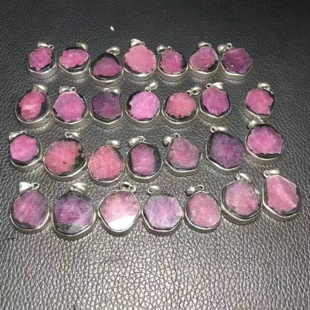 Unit One Piece 925 Silver Inlay Natural Ruby Zoesite Crystal Circular Pendant For Meditation
Unit One Piece 925 Silver Inlay Natural Ruby Zoesite Crystal Circular Pendant For Meditation