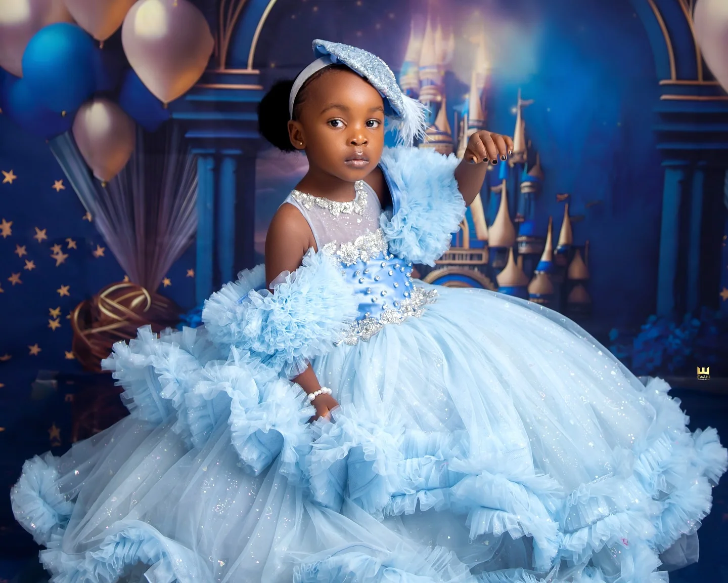 Light Blue Flower Girl Dresses for Wedding Crystal Floor Length Girl Birthday Ball Gown First Holy Communion Gown Customized
Light Blue Flower Girl Dresses for Wedding Crystal Floor Length Girl Birthday Ball Gown First Holy Communion Gown Customized
