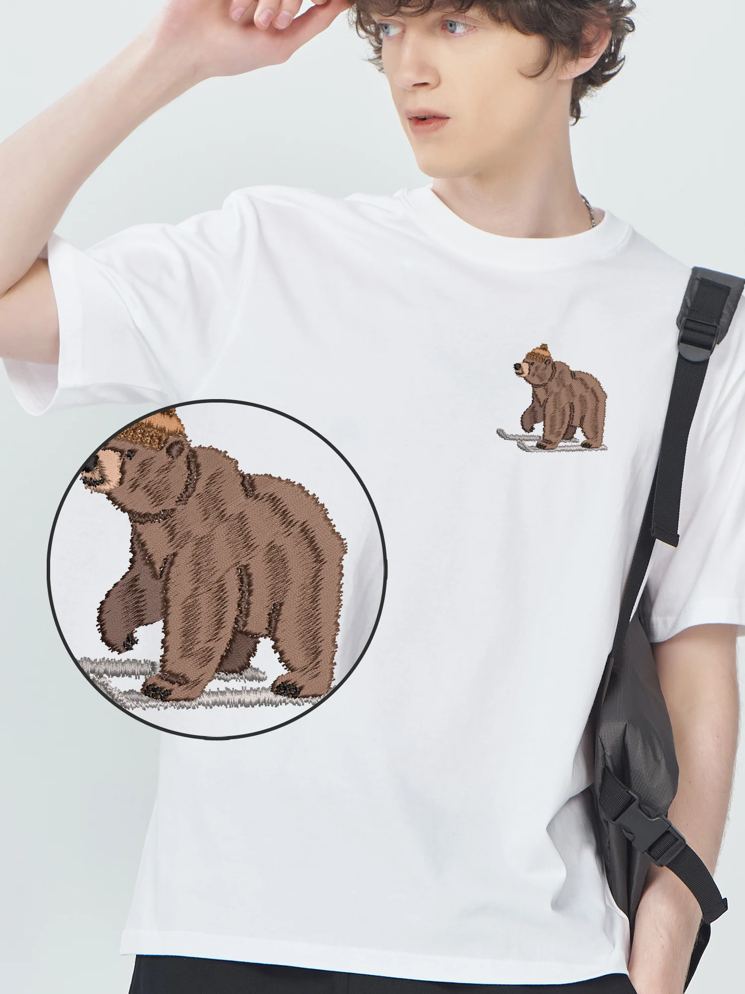 Bear Skiing Embroidered T Shirts Unisex Crew Neck T-Shirt Breathable Cotton Casual Streetwear Style Embroidery Tees
Bear Skiing Embroidered T Shirts Unisex Crew Neck T-Shirt Breathable Cotton Casual Streetwear Style Embroidery Tees