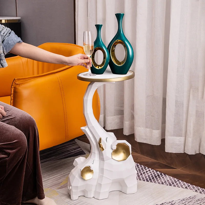 Floor decoration beside the TV cabinet, living room elephant welcome creative sofa side platform decoration
Floor decoration beside the TV cabinet, living room elephant welcome creative sofa side platform decoration