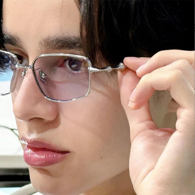 Unisex Trendy Square Irregular Glasses Small Frame Narrow Frame Retro Style Optics for Fashionable Eye Wear
Unisex Trendy Square Irregular Glasses Small Frame Narrow Frame Retro Style Optics for Fashionable Eye Wear