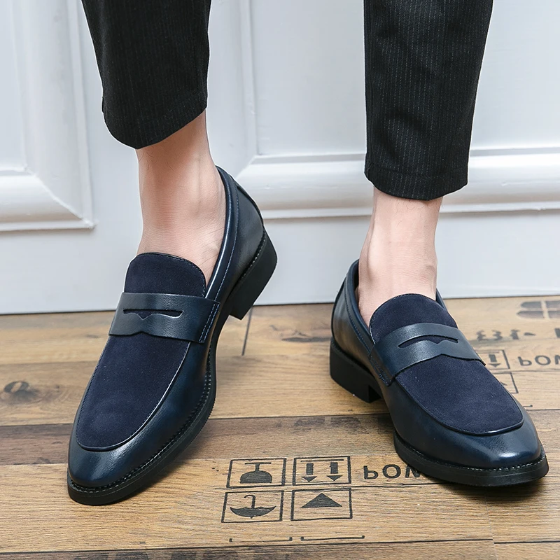 Blue New Men Soft Leather Low Heel Casual Shoes Luxury Brand Fashion Suede Loafers Moccasins Breathable Slip on Driving Shoes
Blue New Men Soft Leather Low Heel Casual Shoes Luxury Brand Fashion Suede Loafers Moccasins Breathable Slip on Driving Shoes