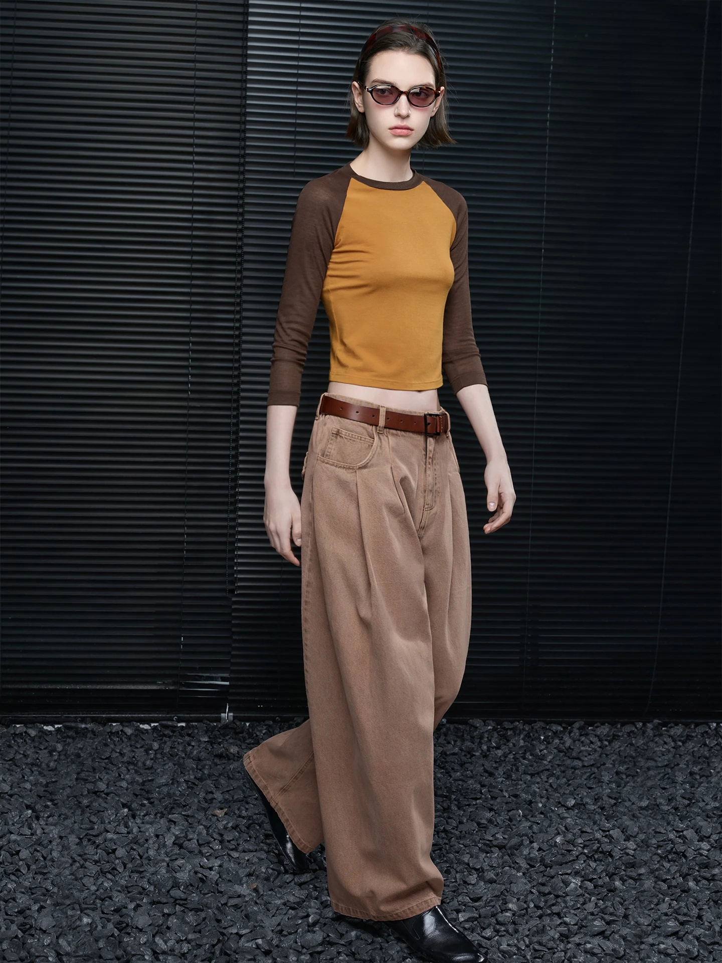 Retro Distred Wide Leg Jeans Casual Loose Women's Spring New Sle Comfortable Cotton l Waist Button Closure
Retro Distred Wide Leg Jeans Casual Loose Women's Spring New Sle Comfortable Cotton l Waist Button Closure