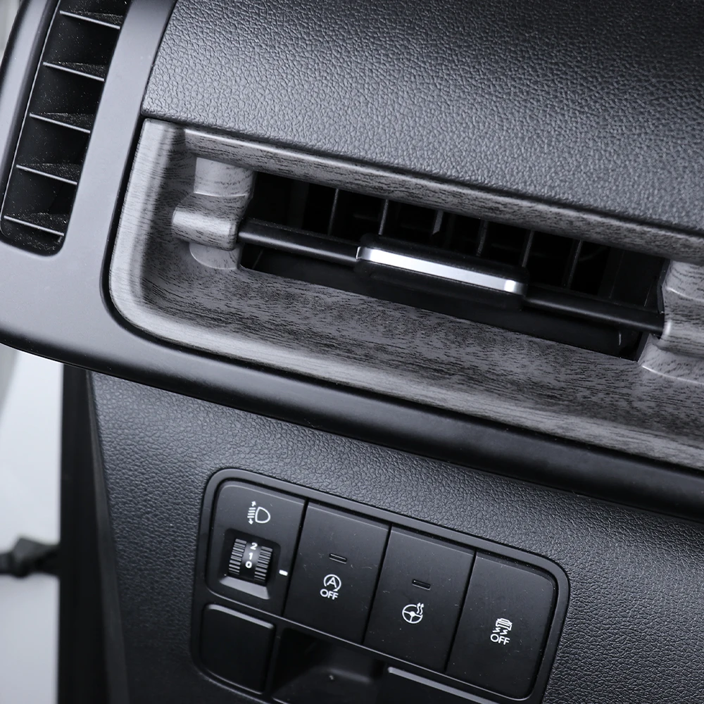 For Hyundai Staria 2021-2026 Car Tuning Dashboard Middle Air Conditioner Vent Cover Trim Interior Accessories LHD
For Hyundai Staria 2021-2026 Car Tuning Dashboard Middle Air Conditioner Vent Cover Trim Interior Accessories LHD