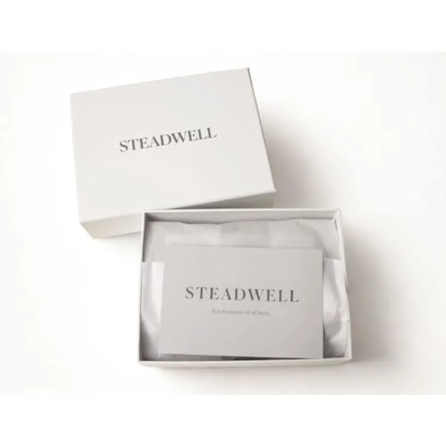 Calming Gift Box for Women: Soft Cotton Robe in Lavender with Relaxing Aromatherapy Sachets
Calming Gift Box for Women: Soft Cotton Robe in Lavender with Relaxing Aromatherapy Sachets