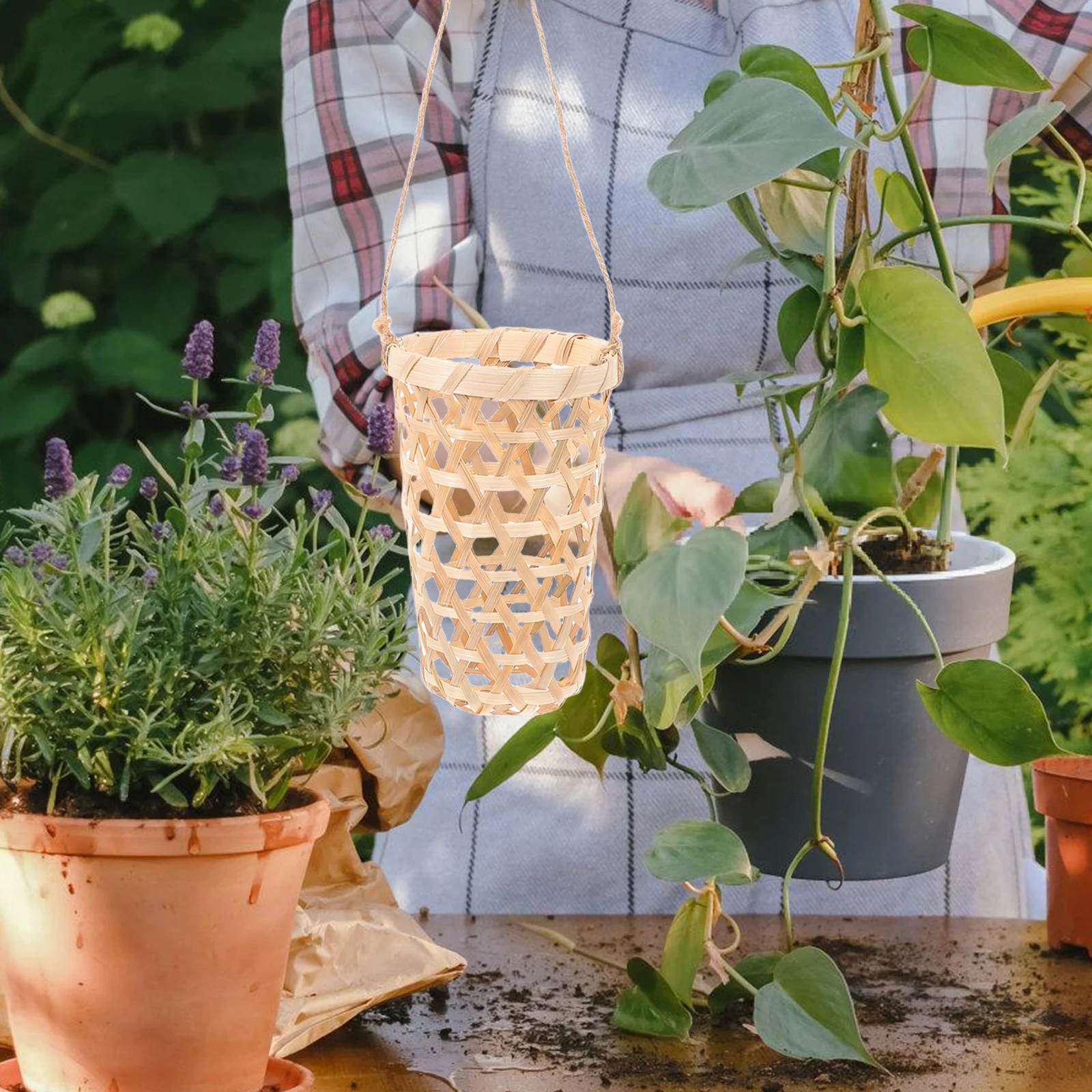 2pcs Bamboo Wall Mounted Hanging Basket For Flowers Plants Small Woven Storage Basket Rustic Decor Hanging Planter Wall
2pcs Bamboo Wall Mounted Hanging Basket For Flowers Plants Small Woven Storage Basket Rustic Decor Hanging Planter Wall