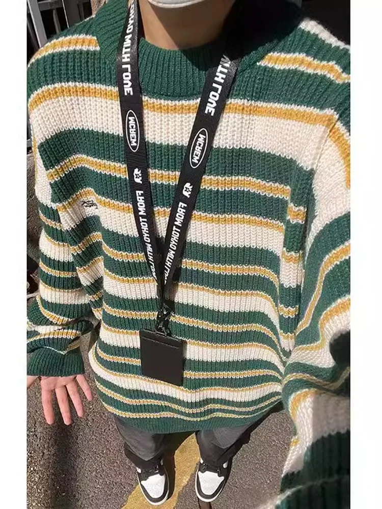 Тяжелый мужской трикотаж Thi Needle, осенне-зимний японский свитер в стиле ретро Lazy Sle, высокая чувствительность, подростковый вязаный свитер...
Тяжелый мужской трикотаж Thi Needle, осенне-зимний японский свитер в стиле ретро Lazy Sle, высокая чувствительность, подростковый вязаный свитер...