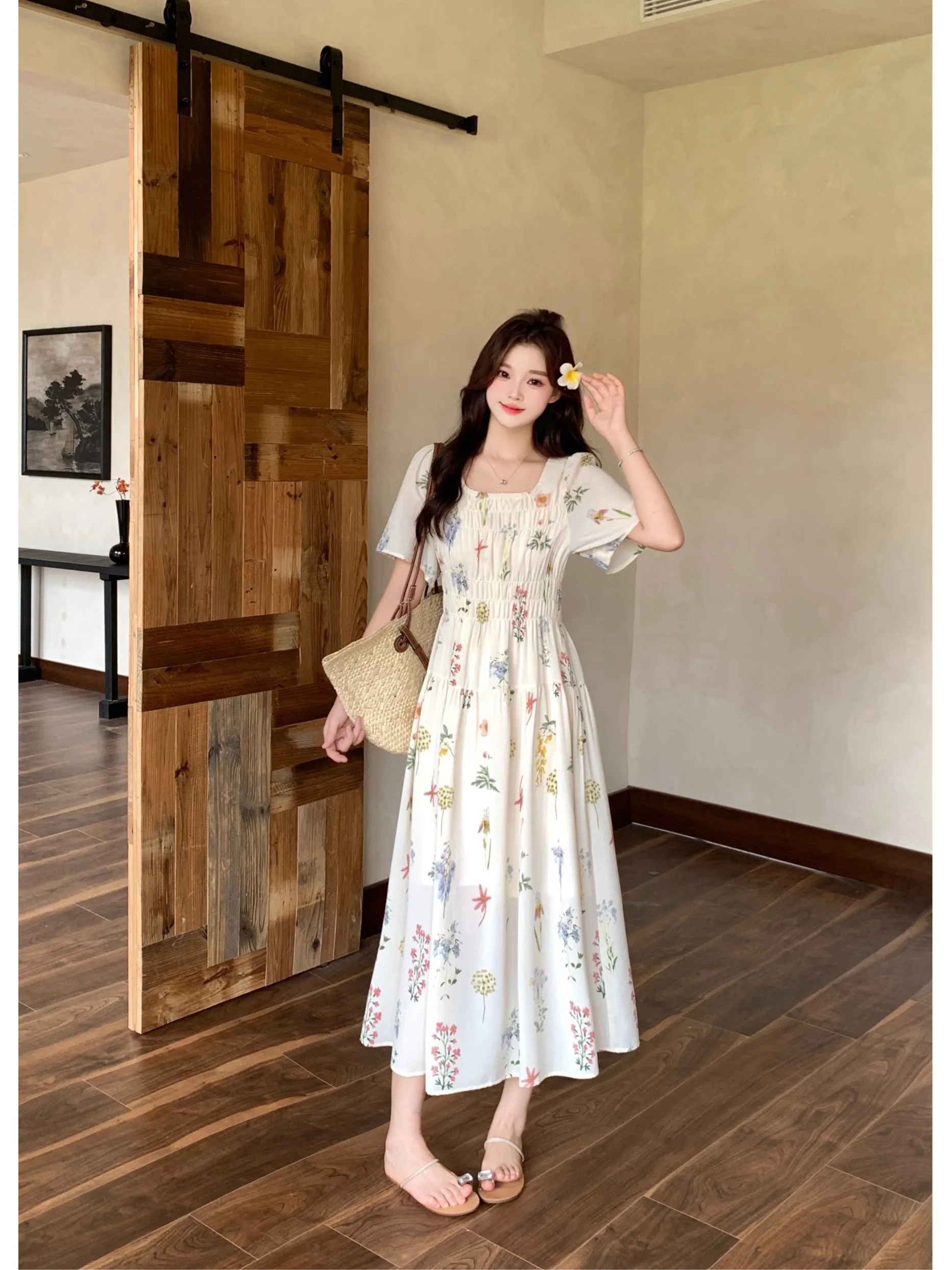 plus Size Floral Print Dress Square Collar Short Sleeve Waist Cinched Summer New Style Gentle Holiday Wind A-Line Dress
plus Size Floral Print Dress Square Collar Short Sleeve Waist Cinched Summer New Style Gentle Holiday Wind A-Line Dress