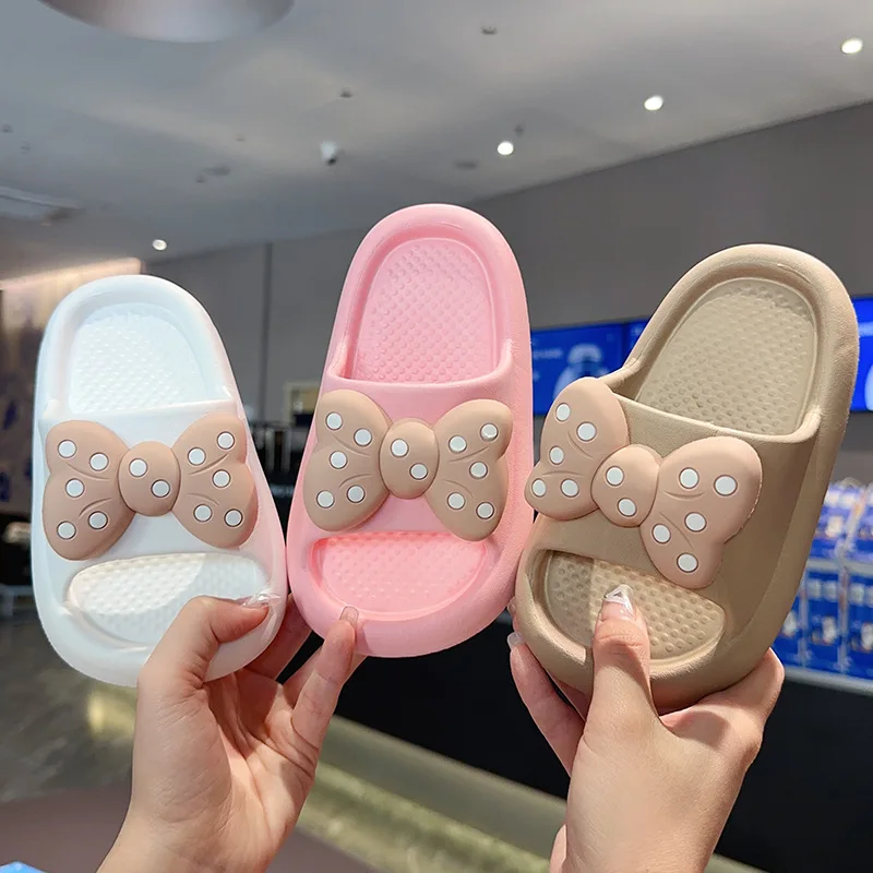2026 Summer Slippers Kids Shoes Summer Cute Boys Girls Infant Child Comfortable Non-slip Sandals Kids Shoes
2026 Summer Slippers Kids Shoes Summer Cute Boys Girls Infant Child Comfortable Non-slip Sandals Kids Shoes