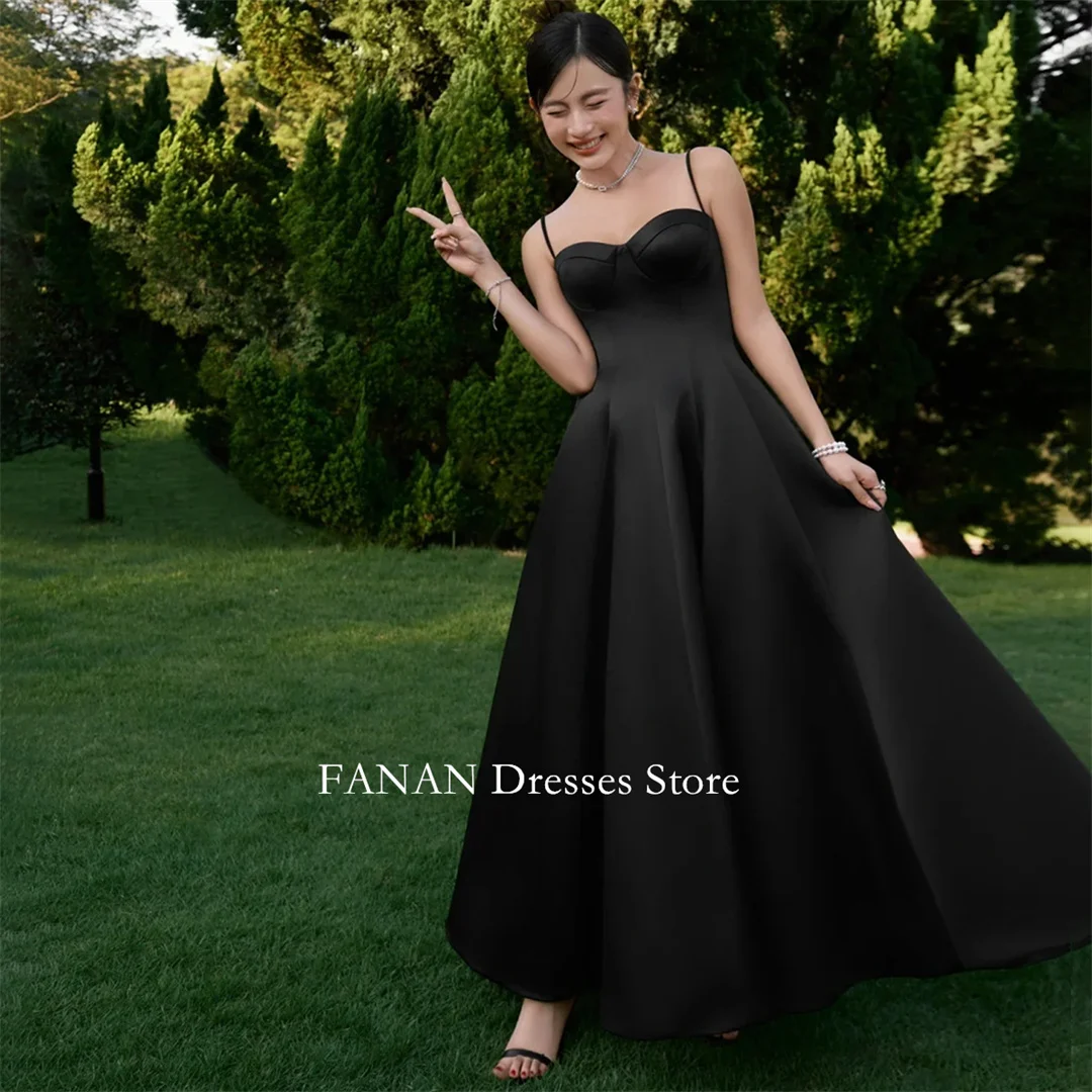 FANAN Spaghetti Straps Evening Party Dresses Korea Black Corset Backless Wedding Women Gowns Event Prom Gowns Customized
FANAN Spaghetti Straps Evening Party Dresses Korea Black Corset Backless Wedding Women Gowns Event Prom Gowns Customized