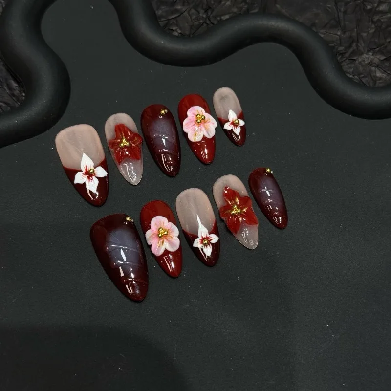10PCS Handmade Smudged Hand Painted Nails 3D Carved White Press on Nails Medium Almond Ice Clear False Nails Luxury Nail Art 네일팁
10PCS Handmade Smudged Hand Painted Nails 3D Carved White Press on Nails Medium Almond Ice Clear False Nails Luxury Nail Art 네일팁
