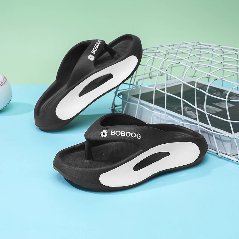 A pair of children's comfort flip-flops with soft strap non-slip thick sole for all-day wear MA-110619002
A pair of children's comfort flip-flops with soft strap non-slip thick sole for all-day wear MA-110619002