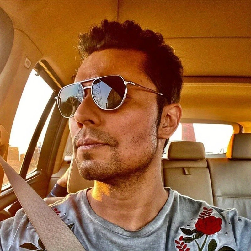 Elliptical Frame Sunglasses New Retro Punk Men's Metal Double Beam Driving Sunglasses, Multi-color Full Frame Sunglasses
Elliptical Frame Sunglasses New Retro Punk Men's Metal Double Beam Driving Sunglasses, Multi-color Full Frame Sunglasses