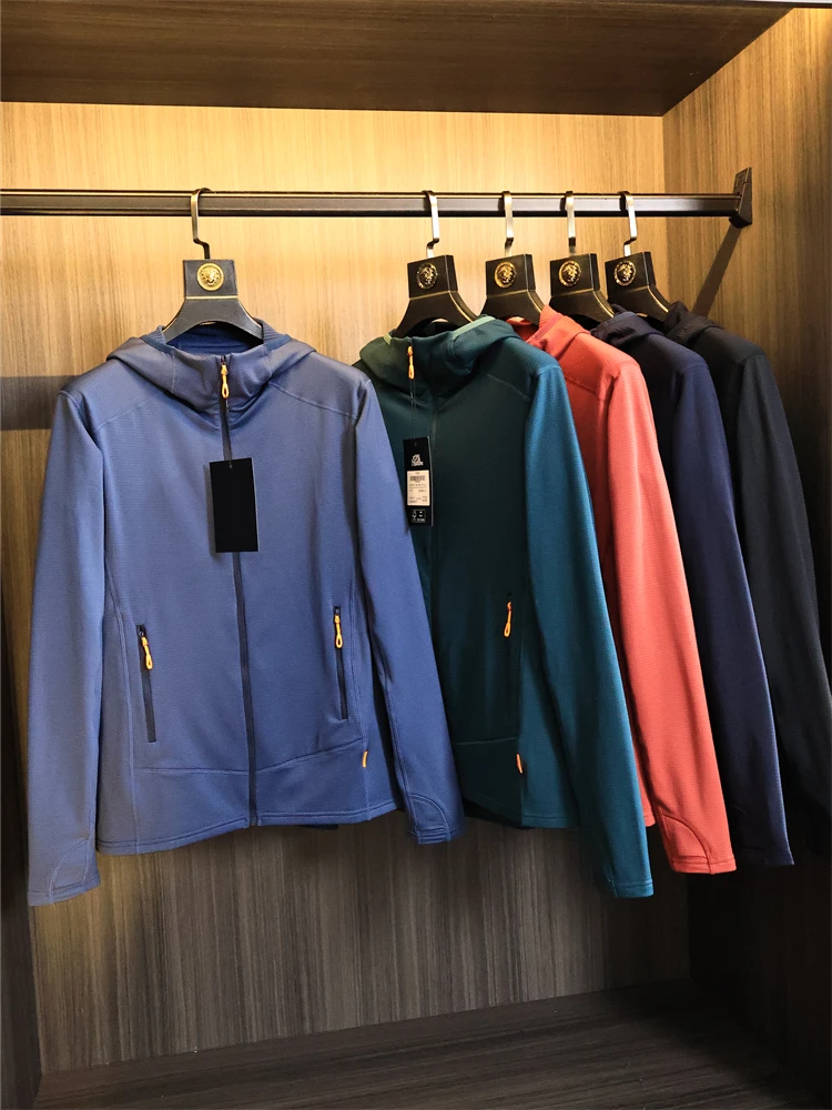 High-End Sport Series Men's Hooded Jaet Cosite PC Fce Warmth Autumn Winter Outerwear with Underarm Angle Cloth
High-End Sport Series Men's Hooded Jaet Cosite PC Fce Warmth Autumn Winter Outerwear with Underarm Angle Cloth