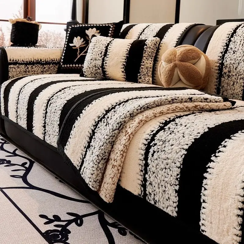 French Style Honeycomb Sofa Cushion, Nordic Thick Plush Cushion, Leather Sofa Anti Slip Sofa Cover
French Style Honeycomb Sofa Cushion, Nordic Thick Plush Cushion, Leather Sofa Anti Slip Sofa Cover
