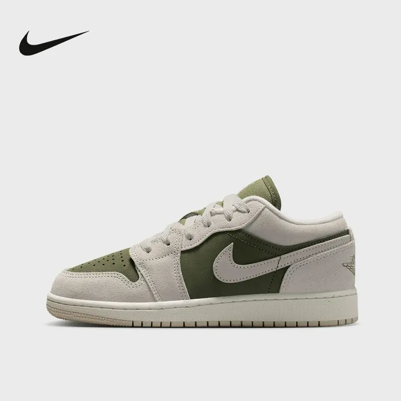 Nike Air Jordan 1 Low SE GS Sneakers, Leather Suede Air-Sole Cupsole Retro Basketball Shoes For Youth HV4396-201
Nike Air Jordan 1 Low SE GS Sneakers, Leather Suede Air-Sole Cupsole Retro Basketball Shoes For Youth HV4396-201