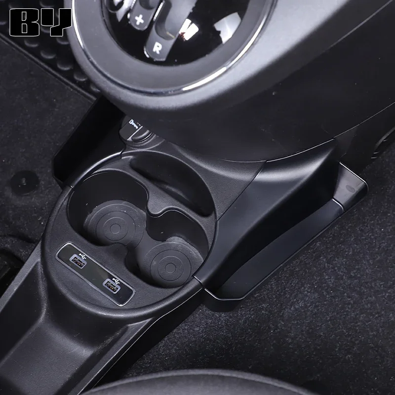 For Fiat 500 2016+ Car Center Console Side Storage Box Mobile Phone Tray bracket Car Interior Accessories
For Fiat 500 2016+ Car Center Console Side Storage Box Mobile Phone Tray bracket Car Interior Accessories