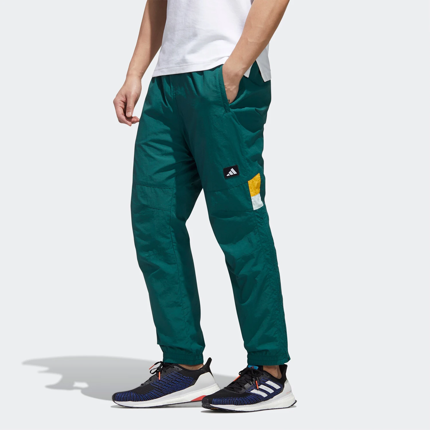 Adidas Genuine New Season Men's Woven Workwear Leisure Pants GM4440
Adidas Genuine New Season Men's Woven Workwear Leisure Pants GM4440
