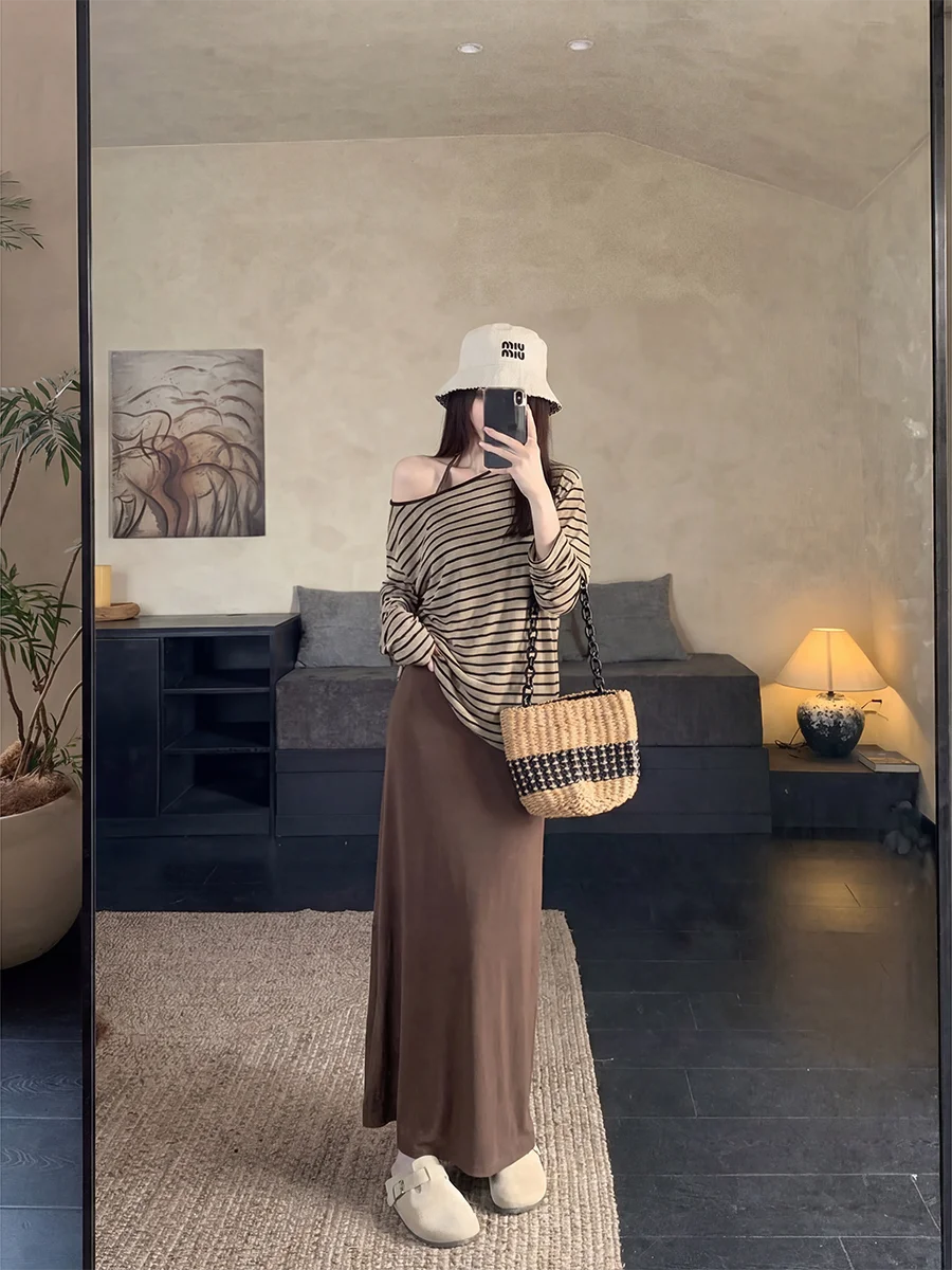 Laid-ba Long Sve Loose Striped Dr V-ne oulder-baring Sun Protection T-irt Pure Color Maxi Dr Casual Wear
Laid-ba Long Sve Loose Striped Dr V-ne oulder-baring Sun Protection T-irt Pure Color Maxi Dr Casual Wear