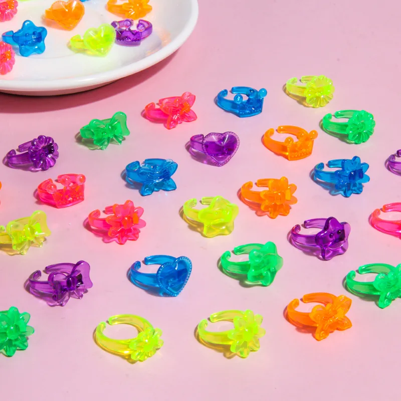 50Pcs Children Play House Cute Transparent Ring Jewellery Cartoon Fun Lovely Small Toys Children's Holiday Party Toys Small Gift
50Pcs Children Play House Cute Transparent Ring Jewellery Cartoon Fun Lovely Small Toys Children's Holiday Party Toys Small Gift