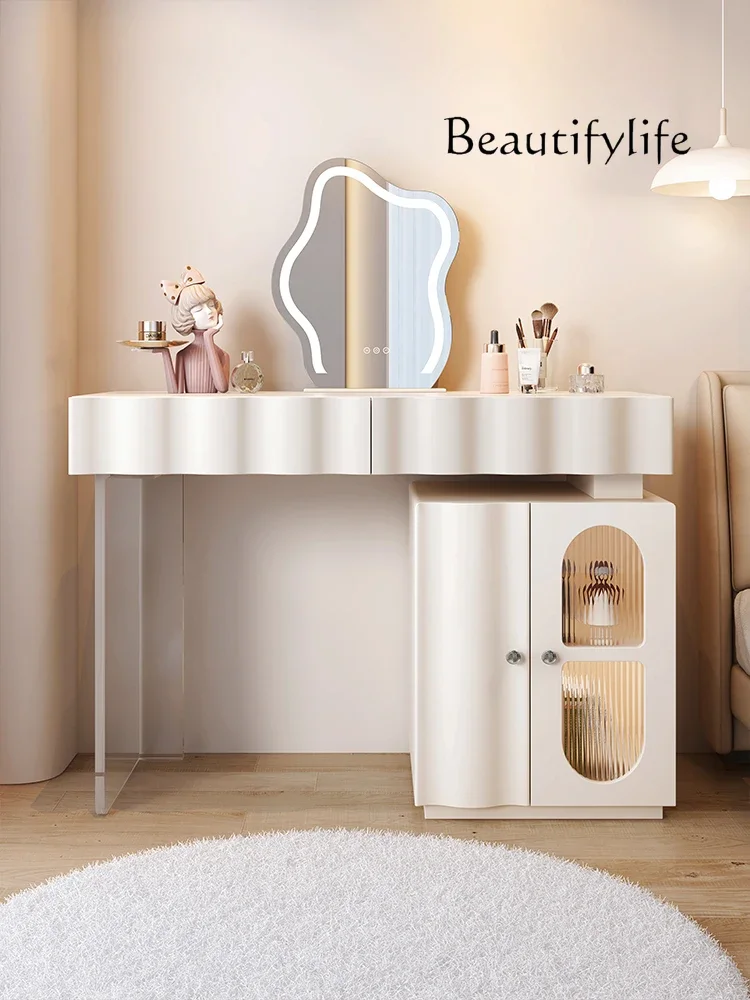 French dresser modern simple rock slab light luxury bedroom makeup table acrylic storage cabinet integrated
French dresser modern simple rock slab light luxury bedroom makeup table acrylic storage cabinet integrated