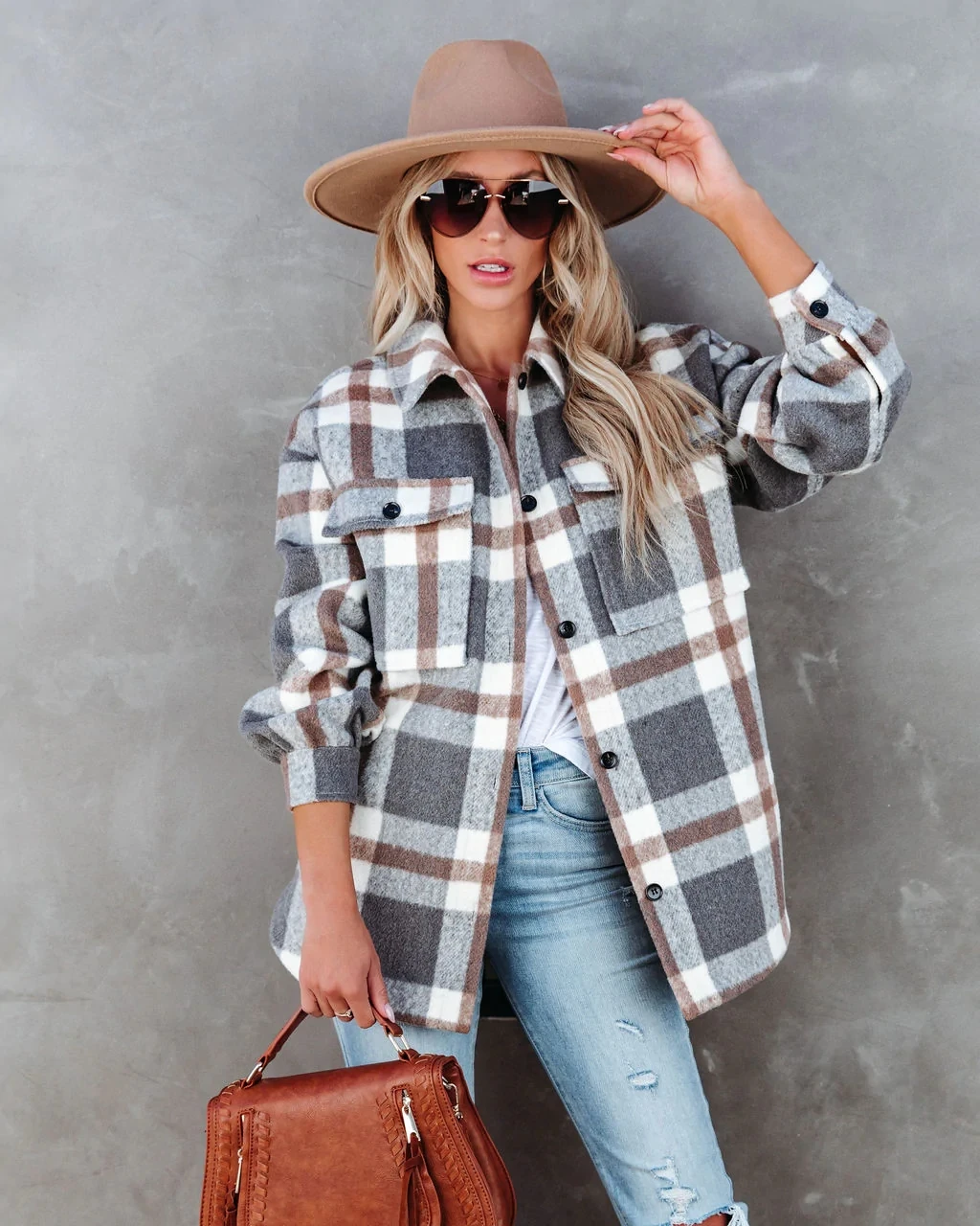 New Vintage Women Oversized Long Sleeve Plaid Shirt Blouse Tops Ladies Casual Autumn Winter Button Down Loose Lapel Pocket Shirt 
New Vintage Women Oversized Long Sleeve Plaid Shirt Blouse Tops Ladies Casual Autumn Winter Button Down Loose Lapel Pocket Shirt