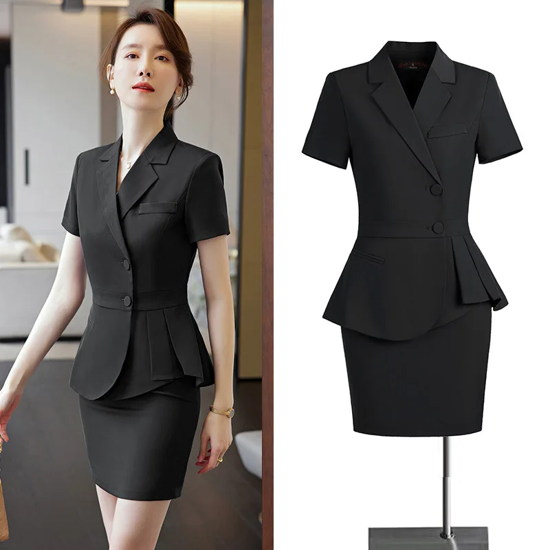 Новый женский костюм 2026: комплект из укороченного блейзера и брюк, приталенный, для офиса, деловой, элегантный, профессиональный наряд
Новый женский костюм 2026: комплект из укороченного блейзера и брюк, приталенный, для офиса, деловой, элегантный, профессиональный наряд