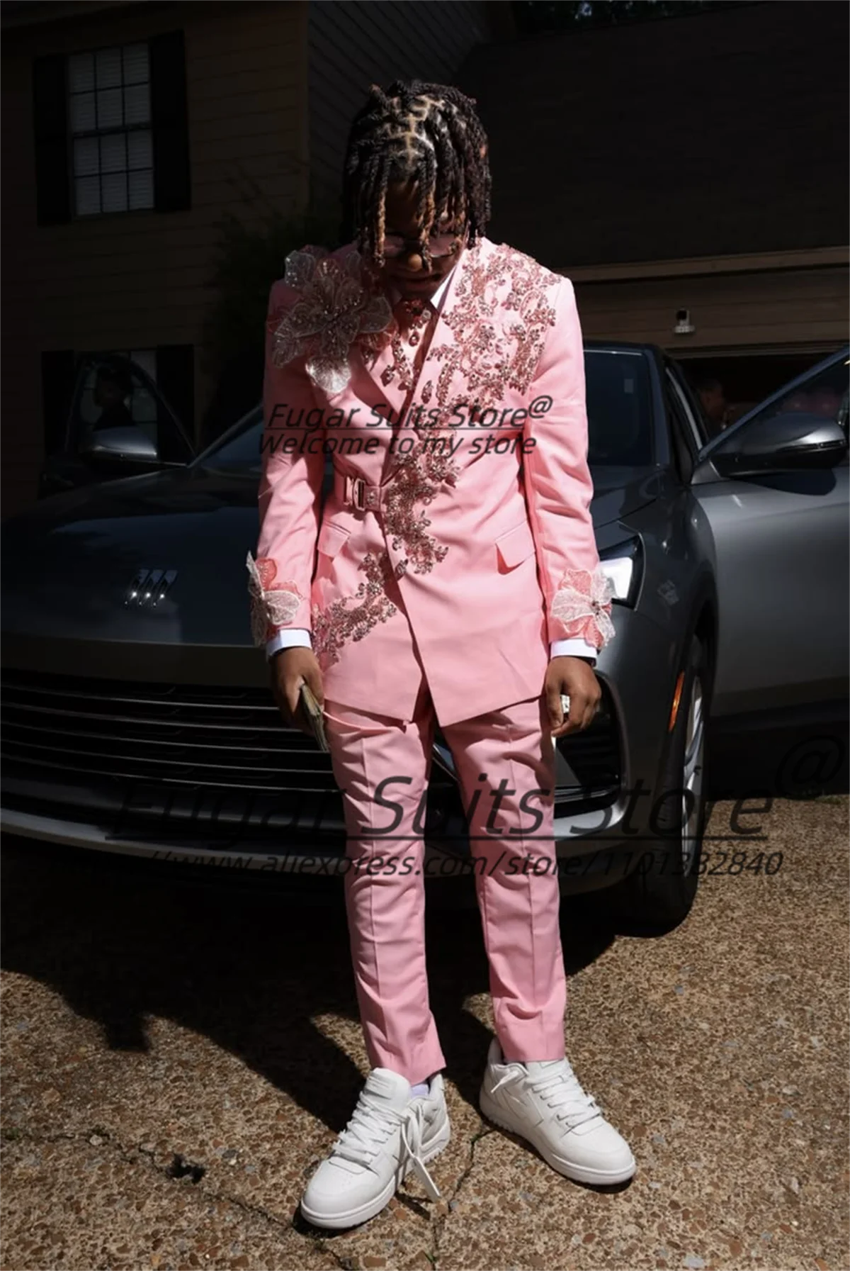 High-end Pink Sparkling Bead Groom Wedding Tuxedos Customized Slim Fit Notched Lapel Men Suits 2 Pieces Sets Male Prom Blazers
High-end Pink Sparkling Bead Groom Wedding Tuxedos Customized Slim Fit Notched Lapel Men Suits 2 Pieces Sets Male Prom Blazers