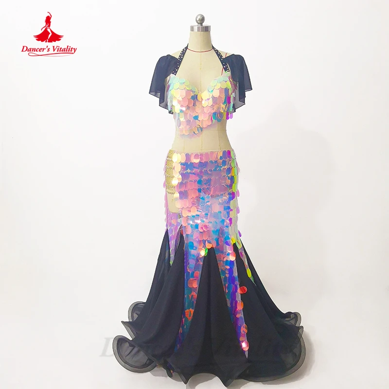 Belly Dance Performance Costume Competition Clothes Customized Women Personality Sequins Big Hem Skirt Belly Dance Wear Outfit
Belly Dance Performance Costume Competition Clothes Customized Women Personality Sequins Big Hem Skirt Belly Dance Wear Outfit