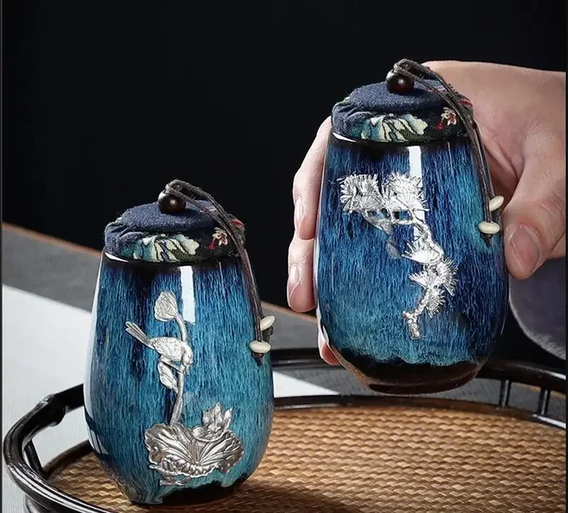 Blue Ceramic Tea Caddy Sealed Jar Small Storage Tank Candy Jar Tea Container Tea Organizer Home Decorative Jars Tea Can Tea Box
Blue Ceramic Tea Caddy Sealed Jar Small Storage Tank Candy Jar Tea Container Tea Organizer Home Decorative Jars Tea Can Tea Box