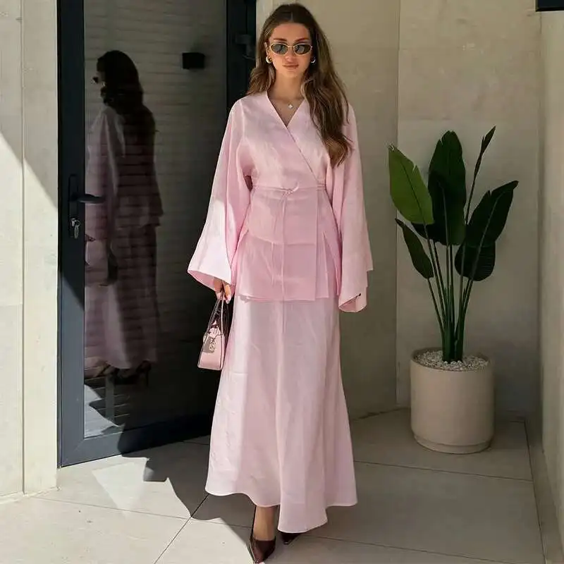 2025 Women's Clothing Summer New Solid Color V-neck Tie Long Sleeve Cardigan High Waist Skirt Set
2025 Women's Clothing Summer New Solid Color V-neck Tie Long Sleeve Cardigan High Waist Skirt Set