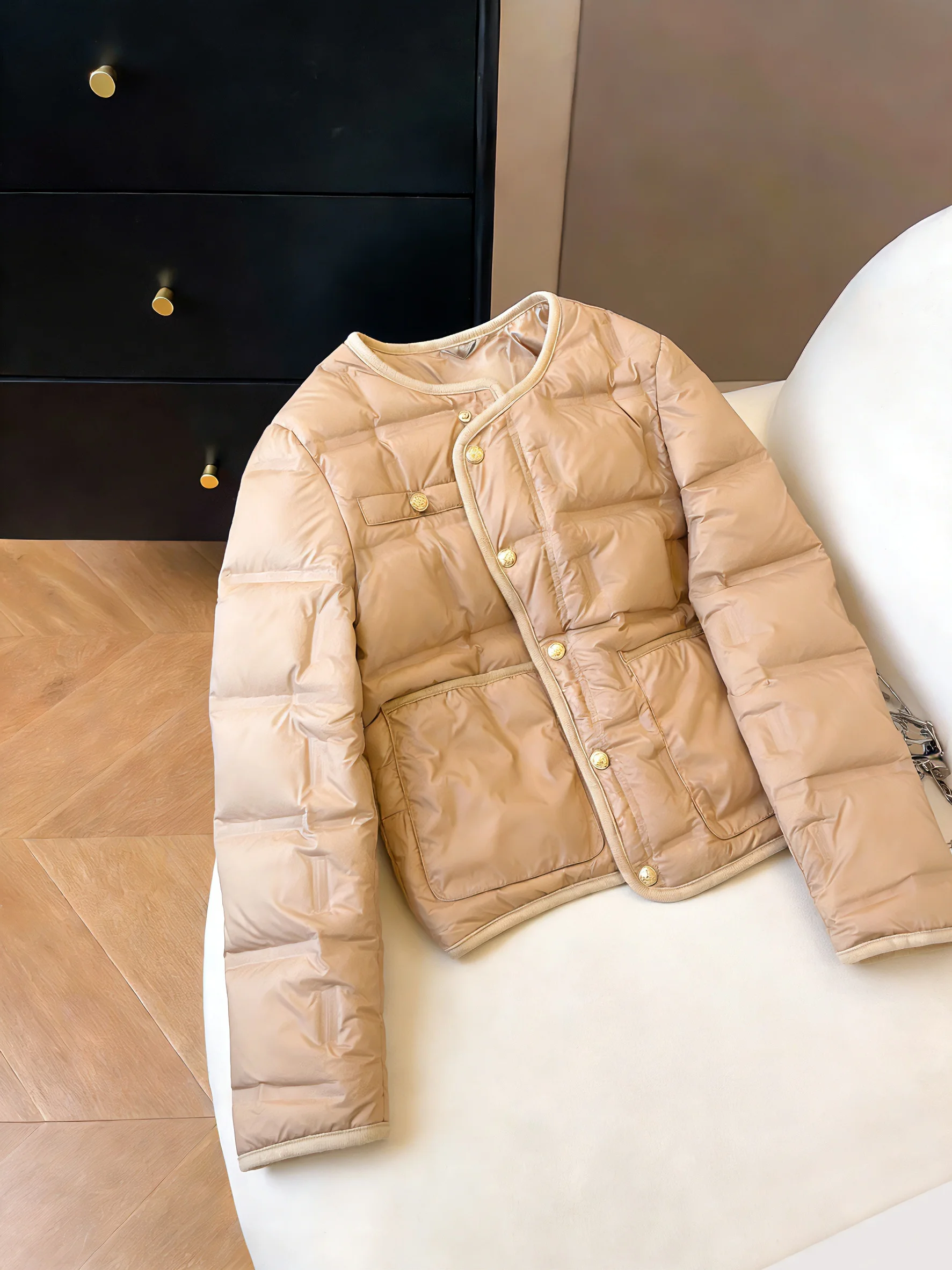 Ele круглая хлопковая куртка на одной пуговице, женская осенне-зимняя легкая теплая бейсбольная куртка Sle Faion для поездок на работу
Ele круглая хлопковая куртка на одной пуговице, женская осенне-зимняя легкая теплая бейсбольная куртка Sle Faion для поездок на работу