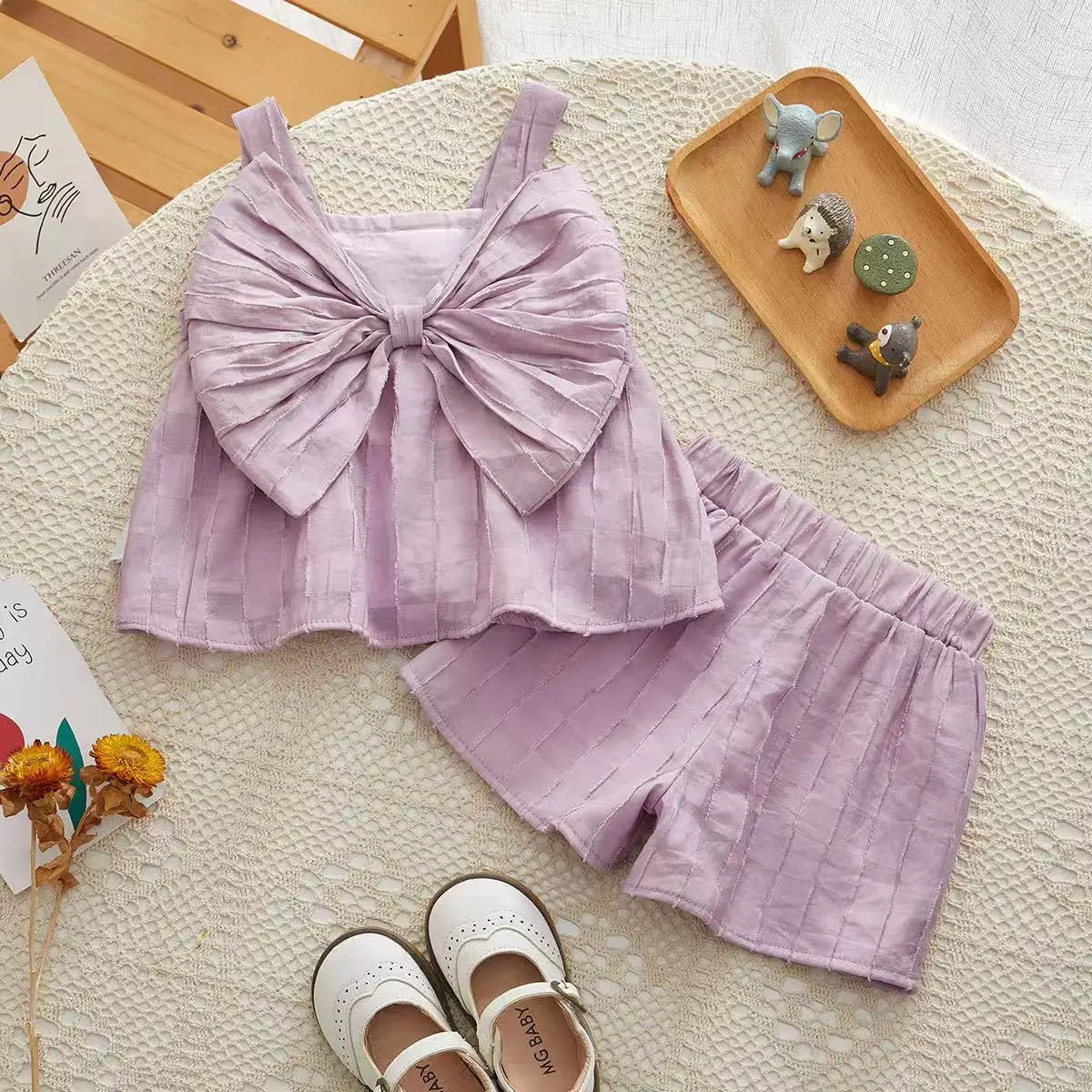 Children's Set Summer Girls' Big Bow Strap Shorts Two Piece Set Girls' Summer Clothing
Children's Set Summer Girls' Big Bow Strap Shorts Two Piece Set Girls' Summer Clothing