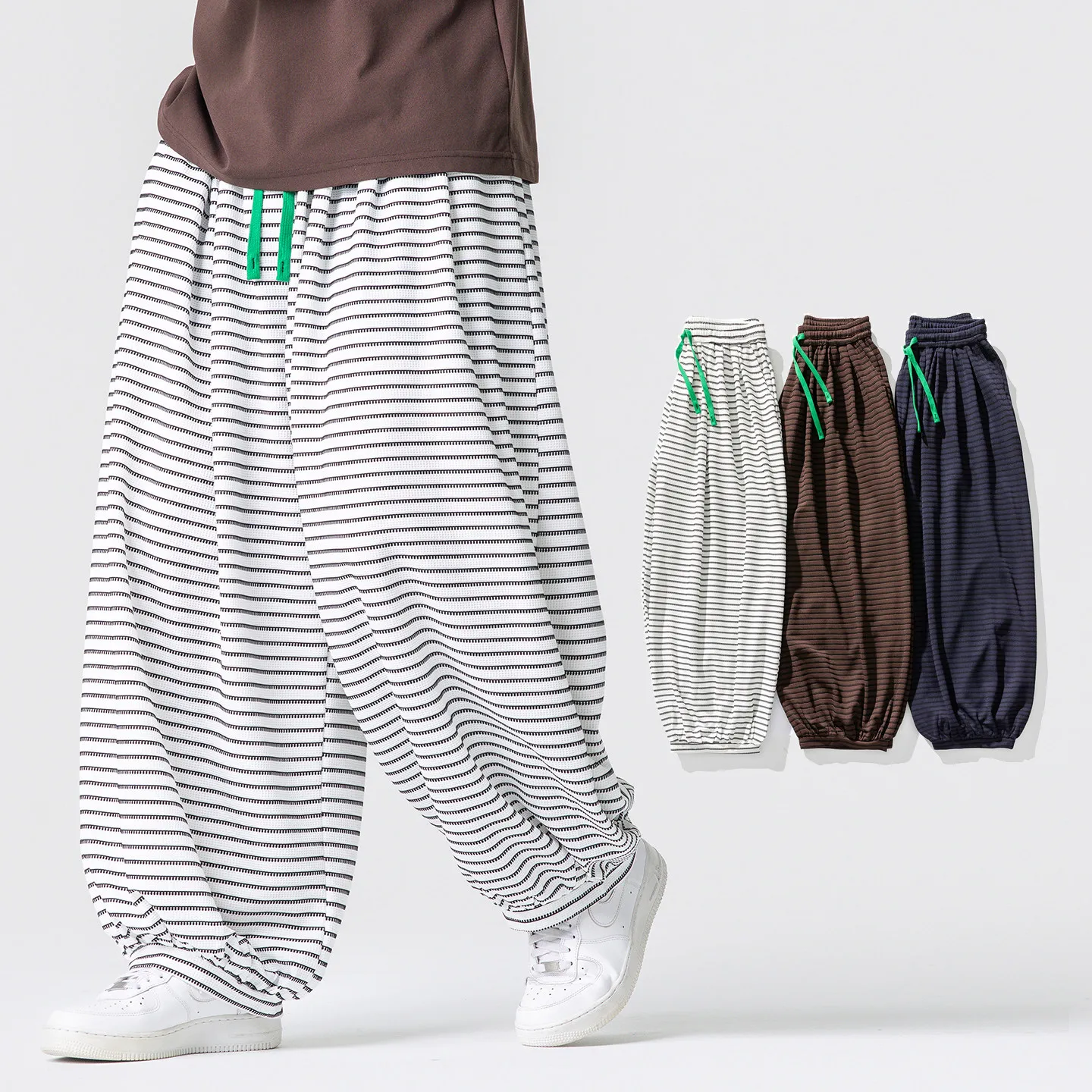 Brand New Men Pants Fashion Korean Style Harem Loose Style Wide Leg Pants Men and Women Harun Pant Oversize Streetwear
Brand New Men Pants Fashion Korean Style Harem Loose Style Wide Leg Pants Men and Women Harun Pant Oversize Streetwear