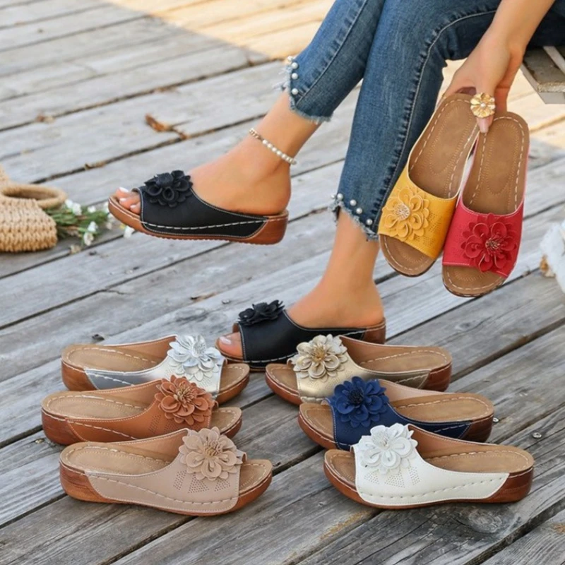 2026 New Women Slippers Elegant Platform Slippers Fashion Slides Women Casual Wedges Shoes Women Summer Soft Heels Sandals
2026 New Women Slippers Elegant Platform Slippers Fashion Slides Women Casual Wedges Shoes Women Summer Soft Heels Sandals
