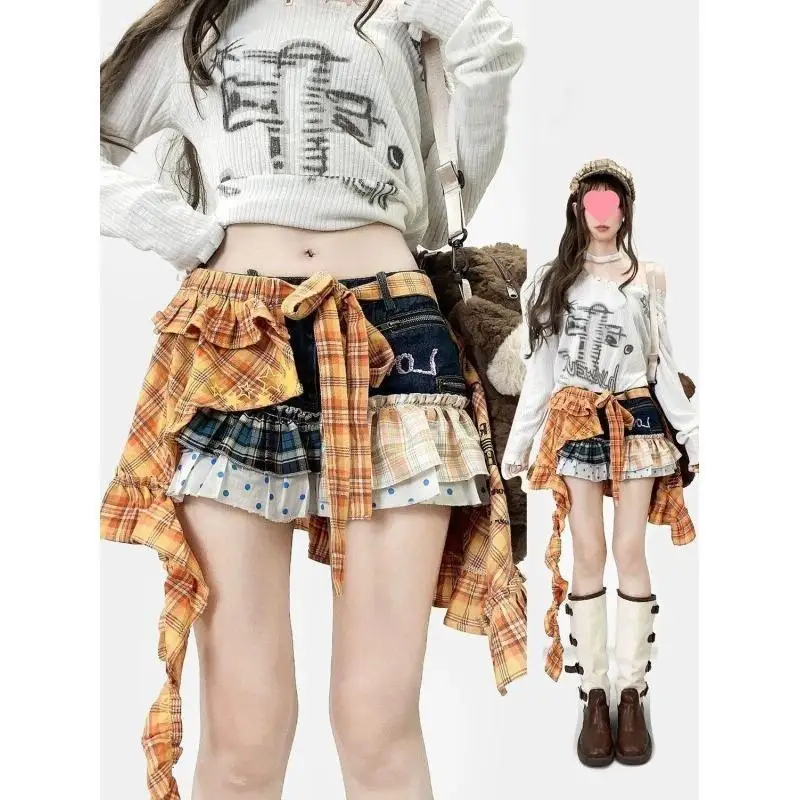 Grunge Style Layered Mini Skirt with Detachable Plaid Pettiskirt | American Retro Denim Patchwork Low Waist Skirt for Women
Grunge Style Layered Mini Skirt with Detachable Plaid Pettiskirt | American Retro Denim Patchwork Low Waist Skirt for Women