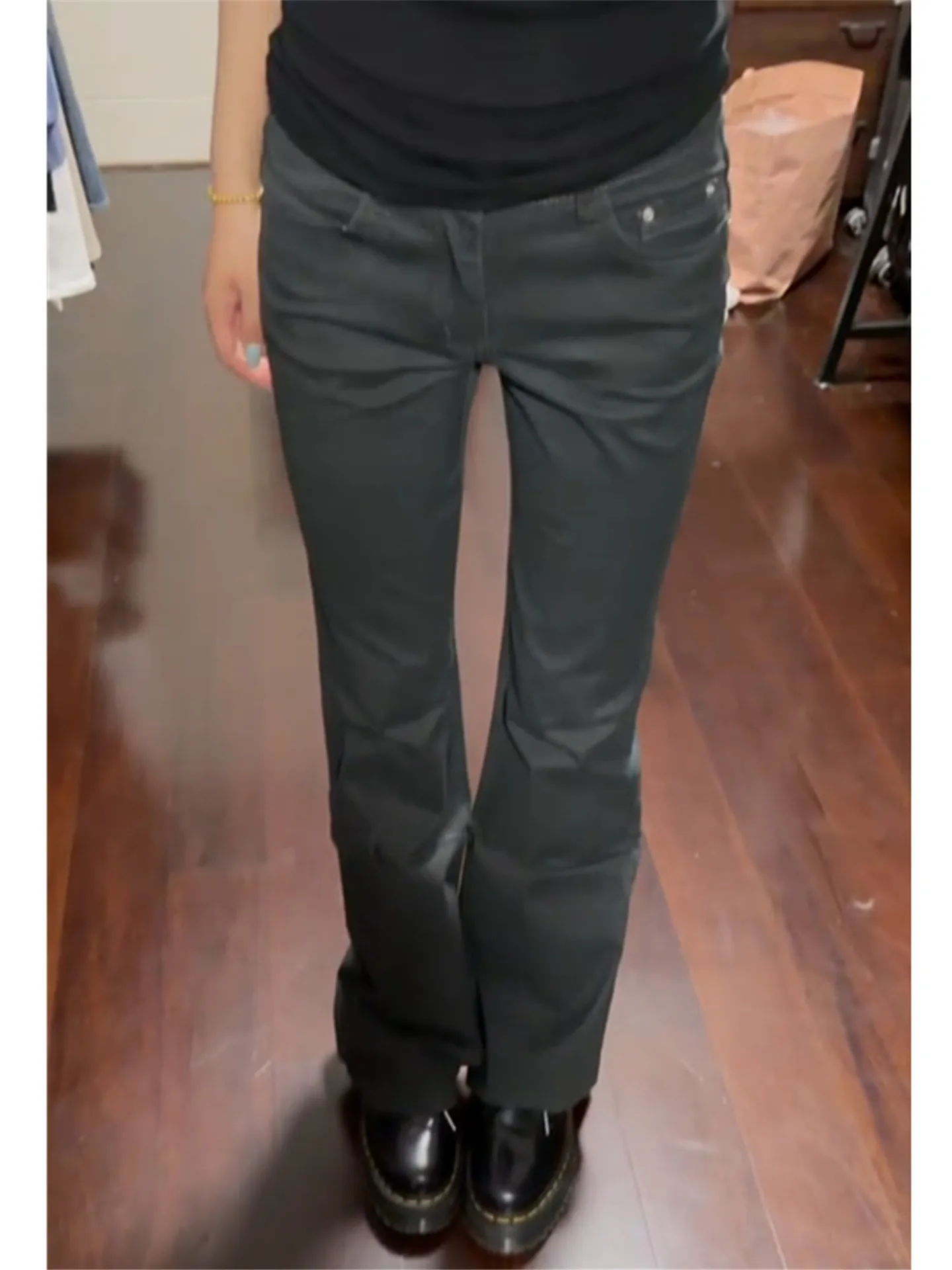 Extended Grey Low Waist Workwear Denim Jeans Women Summer Slimming Washed Multi Pocket Floor-Length Pants American Style Casu...
Extended Grey Low Waist Workwear Denim Jeans Women Summer Slimming Washed Multi Pocket Floor-Length Pants American Style Casu...