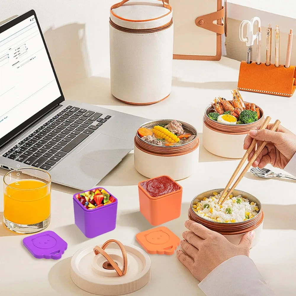 2pcs Silicone Sauce Box Reusable Non-stick Salad Dressing Container Square Bunny/bear Pattern Dips Container Lunch Box
2pcs Silicone Sauce Box Reusable Non-stick Salad Dressing Container Square Bunny/bear Pattern Dips Container Lunch Box
